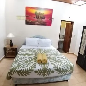 2* Гостевой дом Muka House